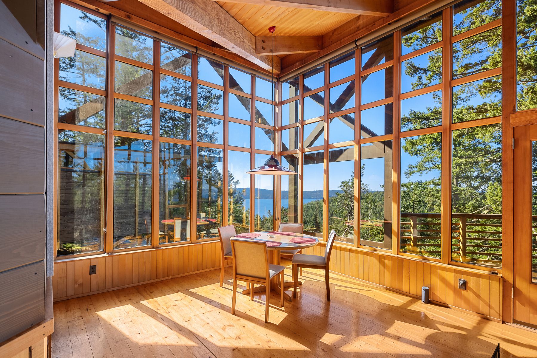 Cabin with natural wood ceiling