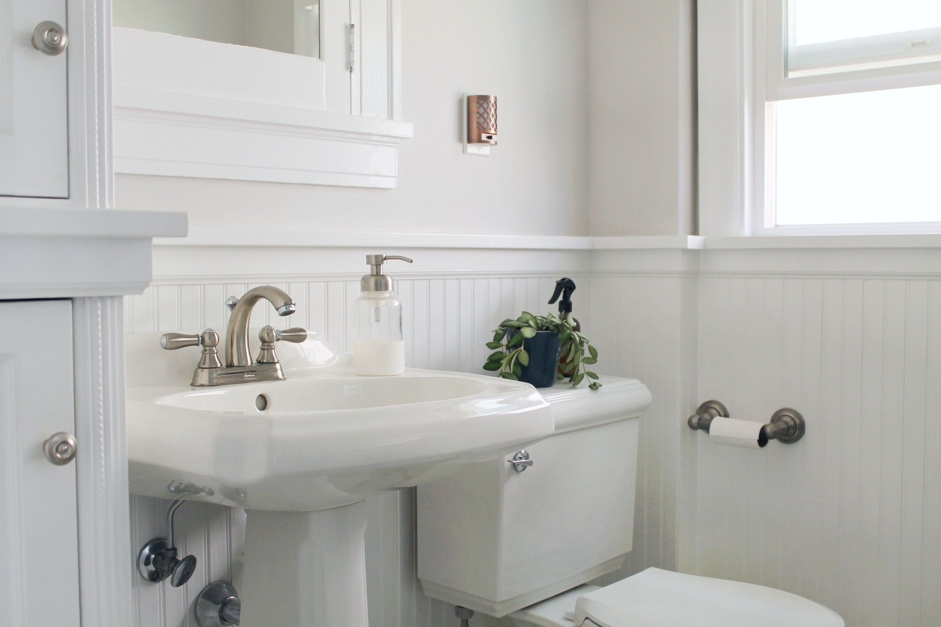 Green Lake Craftsman Bathroom